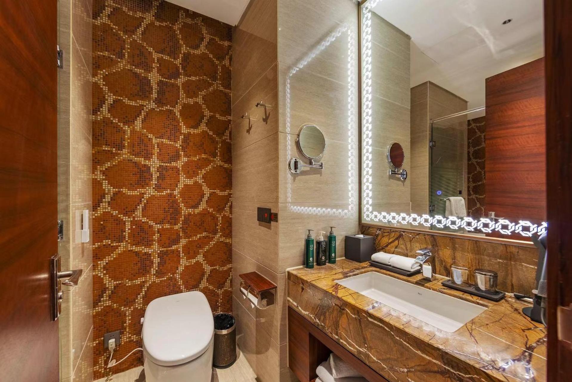 Fondney Hotel Shanghai Necc Hongqiao Airport T2 Екстериор снимка