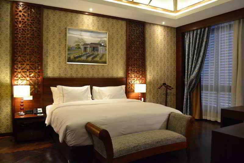 Fondney Hotel Shanghai Necc Hongqiao Airport T2 Екстериор снимка